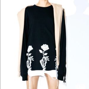 Black Scull Hands/Roses Long Sleeve